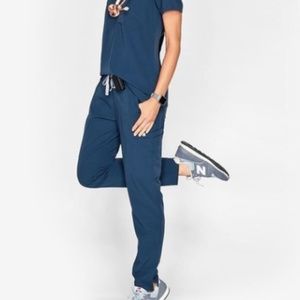 Figs Scrubs Yola pants Dark Harbor XS